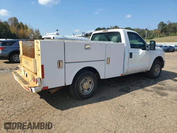 2012 Ford F-250 XL with VIN 1FDBF2A62CEC46556, listed as a Copart auction lot 74825264 with 269,828 mi miles and Clean title. Bid and sale history available at DreamBid. Image 3.