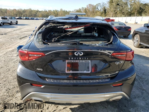 2018 Infiniti QX30 Luxury with VIN SJKCH5CR4JA056321, listed as a Copart auction lot 76099664 with 56,537 mi miles and Salvage Title. Bid and sale history available at DreamBid. Image 6.