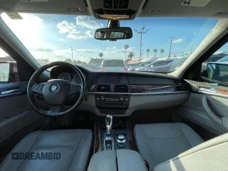 2008 BMW X5 3.0si with VIN 5UXFE43548L007391, listed as a Copart auction lot 88179825 with 60,922 mi miles and Clean Title. Bid and sale history available at carsss.com. Image 9.