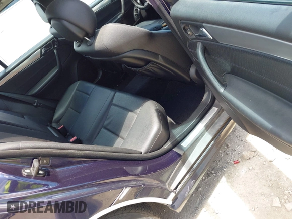 2006 Mercedes-Benz C 230 Sport z VIN WDBRF52H46F775766, wystawiony jako IAAI lot #42644727 z przebiegiem 173 344 mil mil oraz . Historia ofert i sprzedaży dostępna na DreamBid. Obrazek 8.