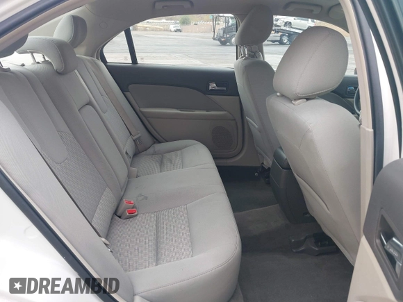 2011 Ford Fusion SE with VIN 3FAHP0HA1BR343100, listed as a IAAI auction lot 41513501 with 92,531 mi miles and . Bid and sale history available at carsss.com. Image 8.