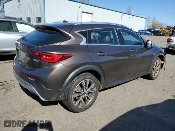 2017 Infiniti QX30 Premium с VIN SJKCH5CR7HA019628, выставлен на аукционе Copart как лот 48149035 с пробегом 73 623 миль миль и Списание • Salvage title. История ставок и продаж доступна на DreamBid. Изображение 3.