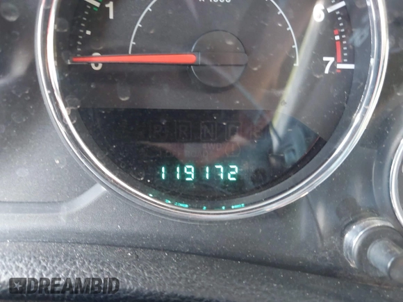 2012 Jeep Wrangler Unlimited Altitude z VIN 1C4HJWEGXCL120397, wystawiony jako IAAI lot #42219976 z przebiegiem 119 172 mil mil oraz . Historia ofert i sprzedaży dostępna na DreamBid. Obrazek 16.