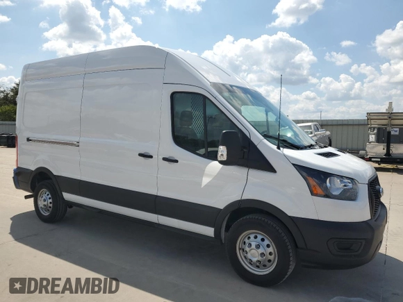 2023 Ford Transit Cargo with VIN 1FTBR2X88PKB38261, listed as a Copart auction lot 70617654 with 1,088 mi miles and Salvage Title. Bid and sale history available at DreamBid. Image 4.