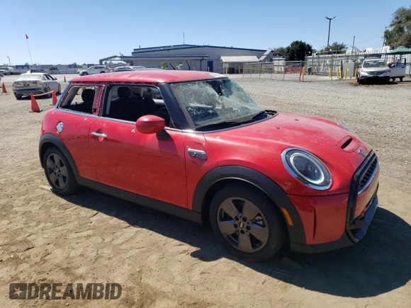 2023 MINI Hardtop Cooper S with VIN WMW53DH00P2S82015, listed as a Copart auction lot 68826744 with 8,950 mi miles and Salvage title. Bid and sale history available at DreamBid. Image 4.