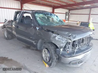 2002 Chevrolet Silverado 1500 LT with VIN 2GCEK19T421243787, listed as a IAAI auction lot 41760753 with 299,834 mi miles. Bid and sale history available at carsss.com. Image 1.