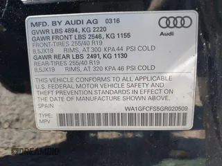 2016 Audi Q3 Prestige z VIN WA1GFCFS5GR020509, wystawiony jako IAAI lot #42150001 z przebiegiem 57 998 mil mil oraz . Historia ofert i sprzedaży dostępna na DreamBid. Obrazek 9.