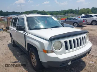 2011 Jeep Patriot Sport with VIN 1J4NT1GA8BD285859, listed as a IAAI auction lot 42599520 with 179,921 mi miles and . Bid and sale history available at DreamBid. Image 1.