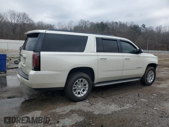 2015 GMC Yukon XL SLT with VIN 1GKS1HKC0FR177149, listed as a Copart auction lot 44408655 with 207,206 mi miles and Salvage Title. Bid and sale history available at carsss.com. Image 3.