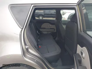 2019 Kia Soul + with VIN KNDJP3A55K7679656, listed as a IAAI auction lot 41804151 with 62,910 mi miles. Bid and sale history available at carsss.com. Image 8.