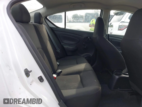 2016 Nissan Versa SV with VIN 3N1CN7AP9GL836974, listed as a IAAI auction lot 41905817 with 125,997 mi miles. Bid and sale history available at carsss.com. Image 8.