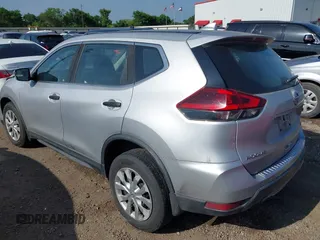 2018 Nissan Rogue SV with VIN KNMAT2MVXJP517232, listed as a IAAI auction lot 41924893 with 205,932 mi miles. Bid and sale history available at carsss.com. Image 3.