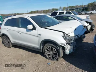 2019 Mitsubishi Outlander SE with VIN JA4AP4AU9KU023341, listed as a IAAI auction lot 42090798 with 52,038 mi miles and . Bid and sale history available at DreamBid. Image 1.