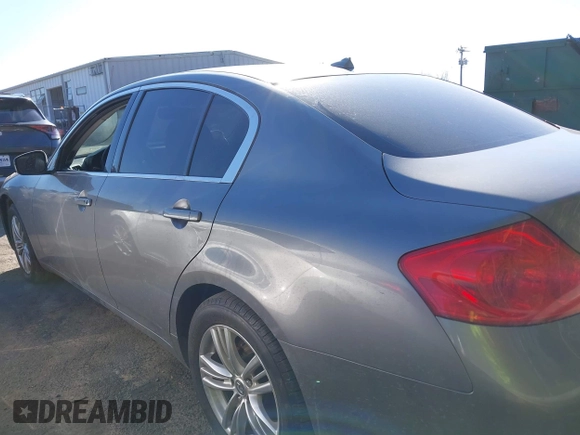 2012 Infiniti G25 x с VIN JN1DV6AR8CM861607, выставлен на аукционе IAAI как лот 41650336 с пробегом 164 399 миль миль и . История ставок и продаж доступна на DreamBid. Изображение 14.