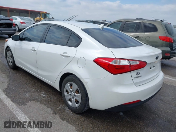 2015 Kia Forte LX with VIN KNAFX4A69F5421840, listed as a IAAI auction lot 42019236 with 147,847 mi miles. Bid and sale history available at carsss.com. Image 3.