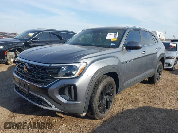 2024 Volkswagen Atlas SE with VIN 1V2JE2CA5RC248843, listed as a IAAI auction lot 42058274 with Not provided miles and . Bid and sale history available at DreamBid. Image 6.