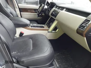 2019 Land Rover Range Rover with VIN SALGS2RE5KA516721, listed as a IAAI auction lot 42081181 with 120,147 mi miles and . Bid and sale history available at DreamBid. Image 5.