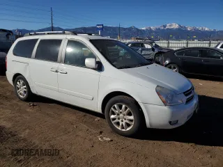 2007 Kia Sedona LX with VIN KNDMB233776123024, listed as a Copart auction lot 43952805 with 201,452 mi miles and Clean Title. Bid and sale history available at carsss.com. Image 4.