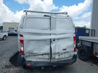 2020 Ford Transit Cargo с VIN 1FTBR1Y86LKA35522, выставлен на аукционе IAAI как лот 42505804 с пробегом 50 745 миль миль и . История ставок и продаж доступна на DreamBid. Изображение 16.
