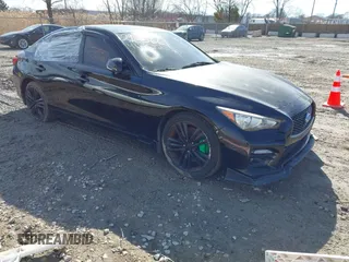 2015 Infiniti Q50 Premium with VIN JN1BV7AR3FM408819, listed as a IAAI auction lot 41702328 with 162,220 mi miles. Bid and sale history available at carsss.com. Image 1.