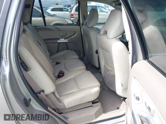 2005 Volvo XC90 with VIN YV1CZ592451150192, listed as a IAAI auction lot 42136295 with 169,886 mi miles. Bid and sale history available at carsss.com. Image 8.
