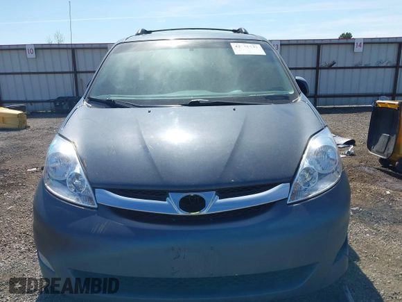 2009 Toyota Sienna XLE with VIN 5TDBK22C69S027767, listed as a IAAI auction lot 42029832 with 200,752 mi miles and . Bid and sale history available at DreamBid. Image 12.