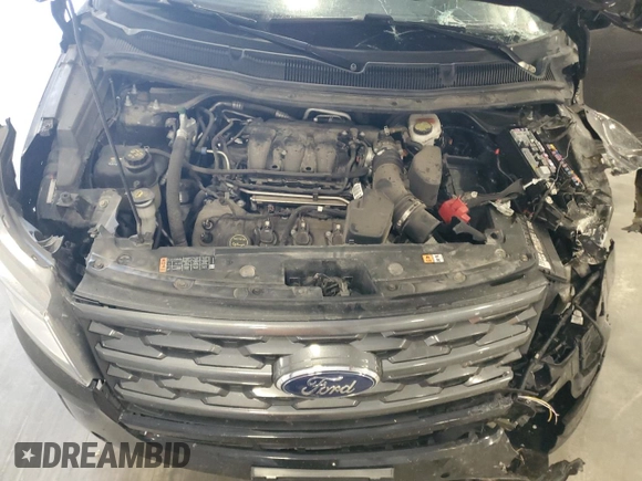 2018 Ford Explorer XLT z VIN 1FM5K8D85JGB49698, wystawiony jako Copart lot #59345915 z przebiegiem Nie podano mil oraz Szkoda całkowita • Salvage title. Historia ofert i sprzedaży dostępna na DreamBid. Obrazek 12.