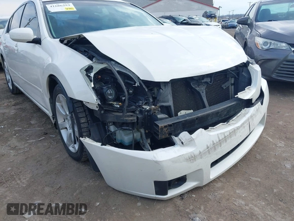 2007 Nissan Maxima SL with VIN 1N4BA41E27C855949, listed as a IAAI auction lot 41686253 with 145,698 mi miles and . Bid and sale history available at DreamBid. Image 6.