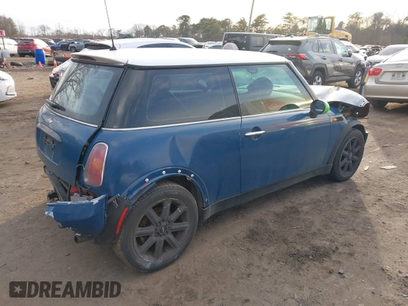 2002 MINI Hardtop with VIN WMWRC33412TC34549, listed as a IAAI auction lot 41585558 with 181,059 mi miles and . Bid and sale history available at DreamBid. Image 4.