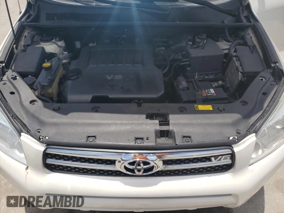 2008 Toyota RAV4 Limited с VIN JTMBK31VX85059134, выставлен на аукционе Copart как лот 60205915 с пробегом 156 920 миль миль и Списание • Salvage title. История ставок и продаж доступна на DreamBid. Изображение 12.