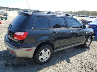 2005 Mitsubishi Outlander LS with VIN JA4LX31F75U039028, listed as a Copart auction lot 75226734 with 188,980 mi miles and Salvage Title. Bid and sale history available at carsss.com. Image 3.