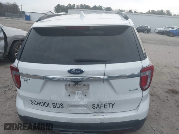 2016 Ford Explorer with VIN 1FM5K8B89GGC10854, listed as a IAAI auction lot 41611788 with 118,534 mi miles and . Bid and sale history available at carsss.com. Image 17.