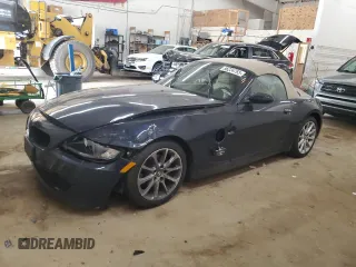 2007 BMW Z4 3.0i z VIN 4USBU33547LW60888, wystawiony jako Copart lot #56224765 z przebiegiem 58 543 mil mil oraz Szkoda całkowita • Salvage title. Historia ofert i sprzedaży dostępna na DreamBid. Obrazek 1.