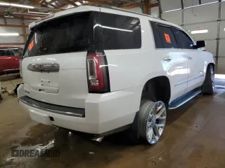 2017 GMC Yukon Denali with VIN 1GKS2CKJ0HR217831, listed as a Copart auction lot 48030555 with 163,050 mi miles and Salvage Title. Bid and sale history available at carsss.com. Image 3.
