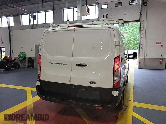 2019 Ford Transit with VIN 1FTYR1YG9KKB88055, listed as a IAAI auction lot 42785508 with 124,550 mi miles and . Bid and sale history available at DreamBid. Image 18.