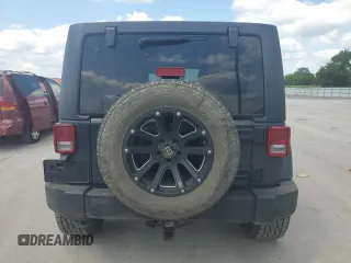 2017 Jeep Wrangler Unlimited Sport z VIN 1C4BJWDG4HL689583, wystawiony jako Copart lot #56117515 z przebiegiem 115 033 mil mil oraz Szkoda całkowita • Salvage title. Historia ofert i sprzedaży dostępna na DreamBid. Obrazek 6.