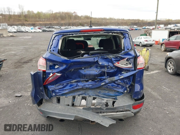 2015 Ford Escape SE with VIN 1FMCU9GX4FUC73125, listed as a IAAI auction lot 42071815 with 71,681 mi miles. Bid and sale history available at carsss.com. Image 6.