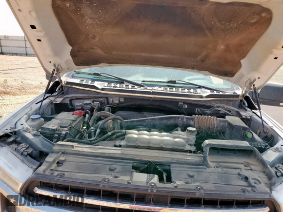2018 Ford F-150 XL with VIN 1FTFW1E1XJFE49846, listed as a Copart auction lot 58784505 with 163,351 mi miles and Clean title. Bid and sale history available at DreamBid. Image 11.