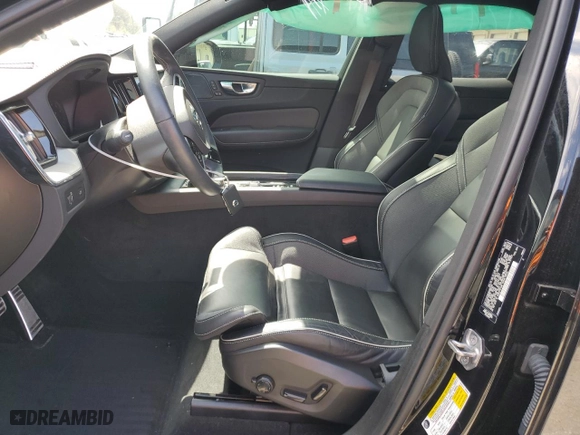 2021 Volvo XC60 R-Design with VIN YV4A22RM9M1887255, listed as a Copart auction lot 49190384 with 38,905 mi miles and Salvage Title. Bid and sale history available at carsss.com. Image 7.