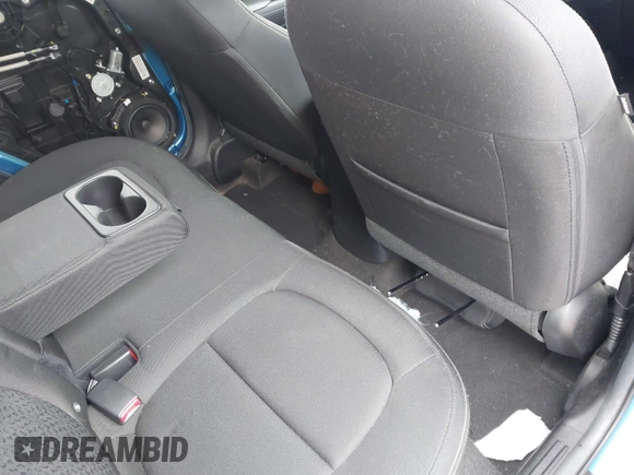 2016 Kia Soul + with VIN KNDJP3A52G7311930, listed as a IAAI auction lot 41615115 with 106,945 mi miles. Bid and sale history available at carsss.com. Image 8.