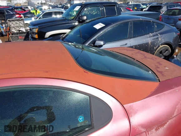 1999 Chrysler 300M M with VIN 2C3HE66G9XH236569, listed as a IAAI auction lot 41632365 with 162,750 mi miles and . Bid and sale history available at DreamBid. Image 14.