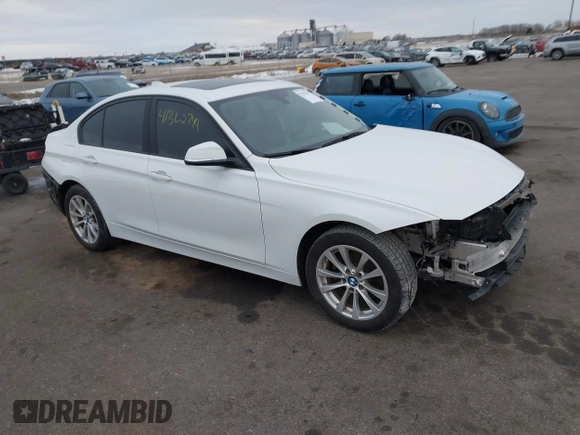 2018 BMW 3 Series 320i xDrive with VIN WBA8E5G54JNU47158, listed as a IAAI auction lot 41362749 with 38,158 mi miles. Bid and sale history available at carsss.com. Image 1.