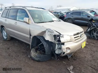 2004 Toyota Highlander with VIN JTEEP21AX40055853, listed as a IAAI auction lot 41640471 with 186,409 mi miles. Bid and sale history available at carsss.com. Image 6.