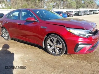 2019 Kia Optima LX z VIN 5XXGT4L3XKG366522, wystawiony jako IAAI lot #41805592 z przebiegiem 65 859 mil mil oraz . Historia ofert i sprzedaży dostępna na DreamBid. Obrazek 1.
