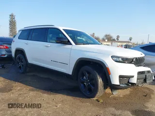 2024 Jeep Grand Cherokee Altitude with VIN 1C4RJKAG4R8575664, listed as a IAAI auction lot 41360585 with 6,291 mi miles and . Bid and sale history available at DreamBid. Image 13.