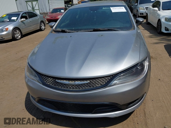 2015 Chrysler 200 S with VIN 1C3CCCDG2FN522948, listed as a IAAI auction lot 42153164 with 100,057 mi miles and . Bid and sale history available at carsss.com. Image 6.