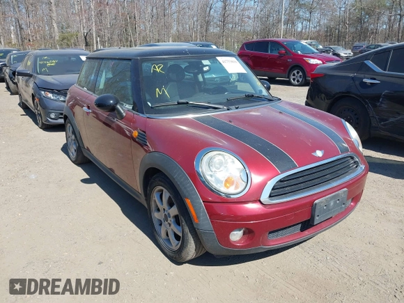 2007 MINI Hardtop with VIN WMWMF33537TU60428, listed as a IAAI auction lot 41753810 with 218,137 mi miles and . Bid and sale history available at DreamBid. Image 1.