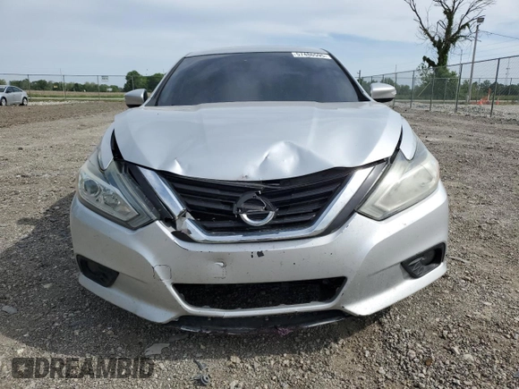 2017 Nissan Altima SL with VIN 1N4AL3AP3HC209841, listed as a Copart auction lot 57486595 with 200,668 mi miles and Salvage title. Bid and sale history available at DreamBid. Image 5.