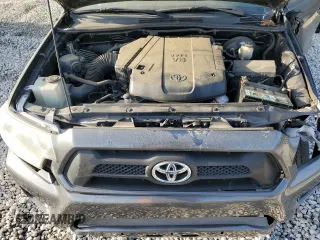 2015 Toyota Tacoma PreRunner with VIN 3TMJU4GN5FM180924, listed as a Copart auction lot 50864315 with 176,562 mi miles and Salvage title. Bid and sale history available at DreamBid. Image 12.