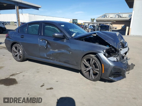 2022 BMW 3 Series 330i with VIN 3MW5R1J01N8C26963, listed as a Copart auction lot 45590415 with 37,441 mi miles and Salvage Title. Bid and sale history available at carsss.com. Image 4.